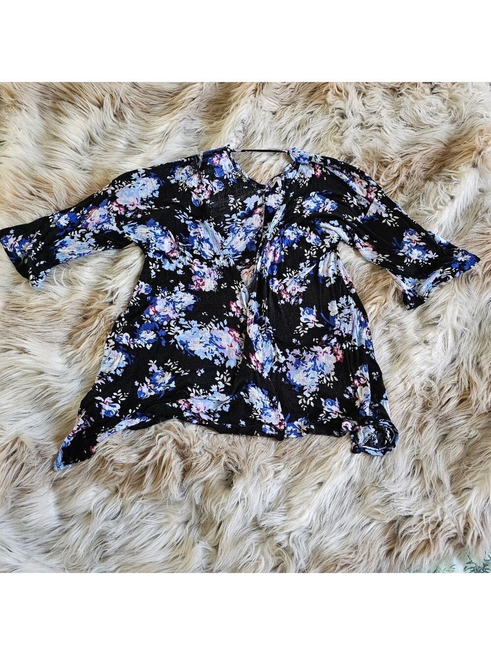 Women's Black Blue Floral Cardigan